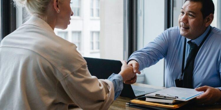 Residencia fiscal en Colombia para personas naturales