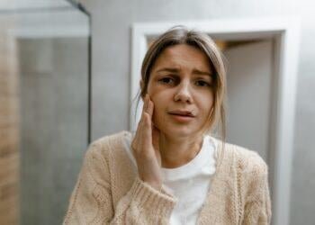 ¿Pueden las víctimas de violencia sexual denunciar a sus agresores a través de redes sociales? Breve análisis de la sentencia T-289 de 2021