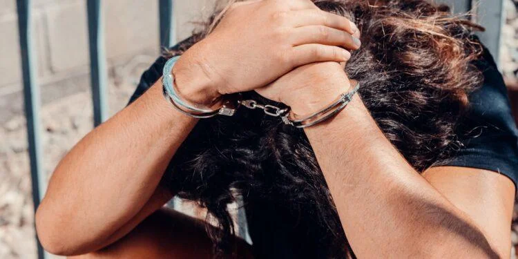 ¿Existe un término sobre la vigencia de las medidas de aseguramiento no privativas de la libertad?