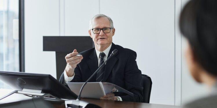 ¿Pueden las partes acordar el carácter nacional o internacional de un arbitraje?