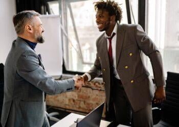 ¿Debería preocuparme por mis socios? El peligro del escepticismo frente al gobierno corporativo.