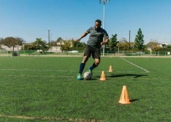 Cesión de derechos deportivos de futbolistas profesionales a través de convenios deportivos