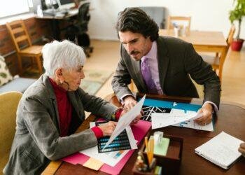 ¿Puede una empresa contratar a un pensionado en el sector privado?