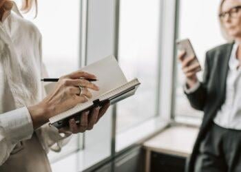 Riesgos inminentes de una administración tributaria arbitraria para los inversionistas en Colombia