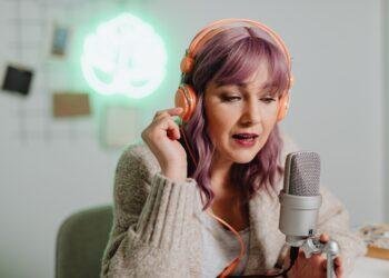 ! Influencers y qué deben saber para ejercer su profesión legalmente !   Clearance para influencers