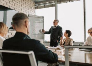 SACS en el Perú: las reformas que faltan para ser más atractivo el modelo societario