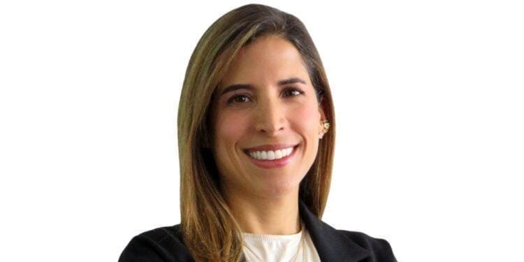 Claudia Mora