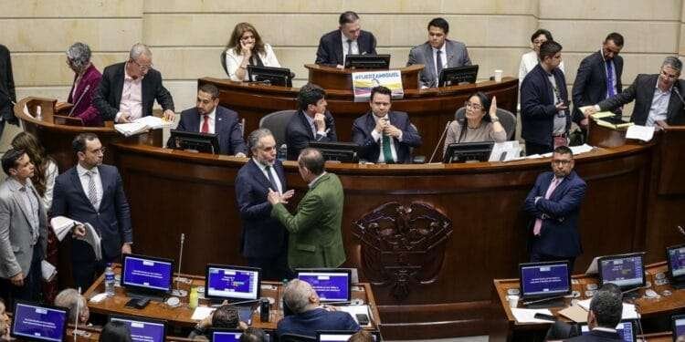 aprobada_reforma_laboral_en_ultimo_debate