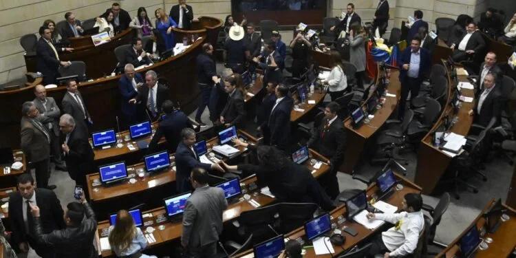 Ley 2466 de 2025: Reforma Laboral en Colombia para Trabajo Decente y Formalización Laboral